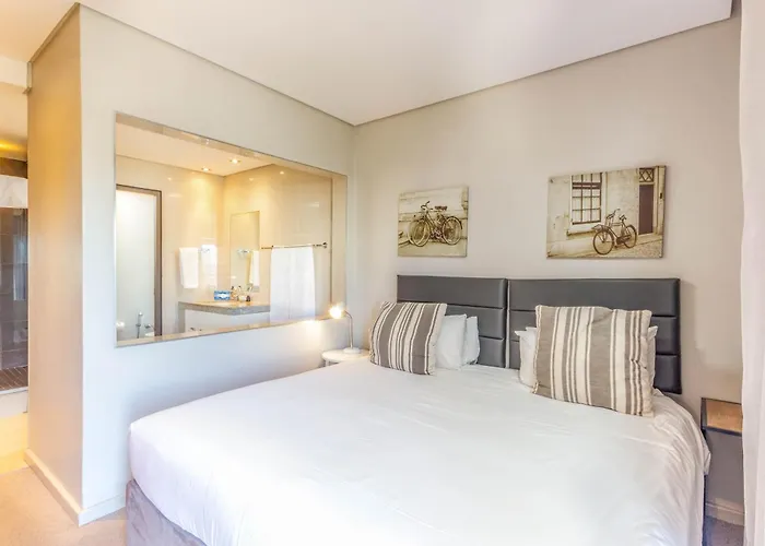 Harbouredge Suites